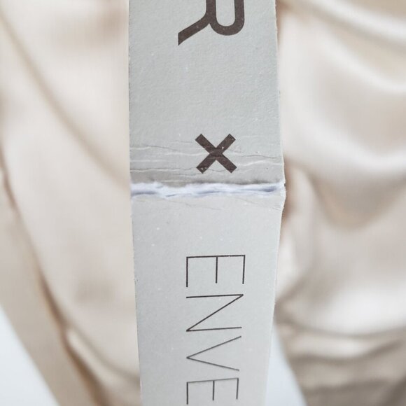 Envelope1976 Net-a-Porter Goa Pants NWT Ivory Satin Trouser Button Ankle Size 44 - Picture 10 of 16